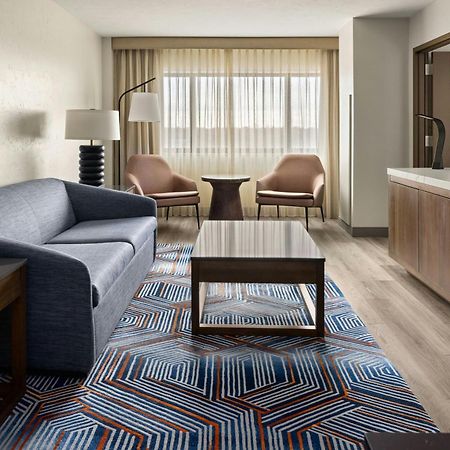 Oshkosh Marriott Waterfront Hotel & Convention Center Ngoại thất bức ảnh