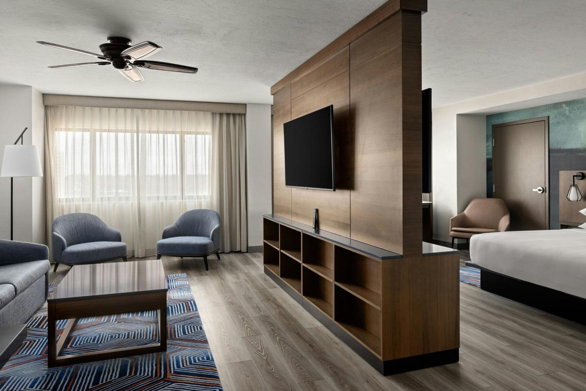 Oshkosh Marriott Waterfront Hotel & Convention Center Ngoại thất bức ảnh