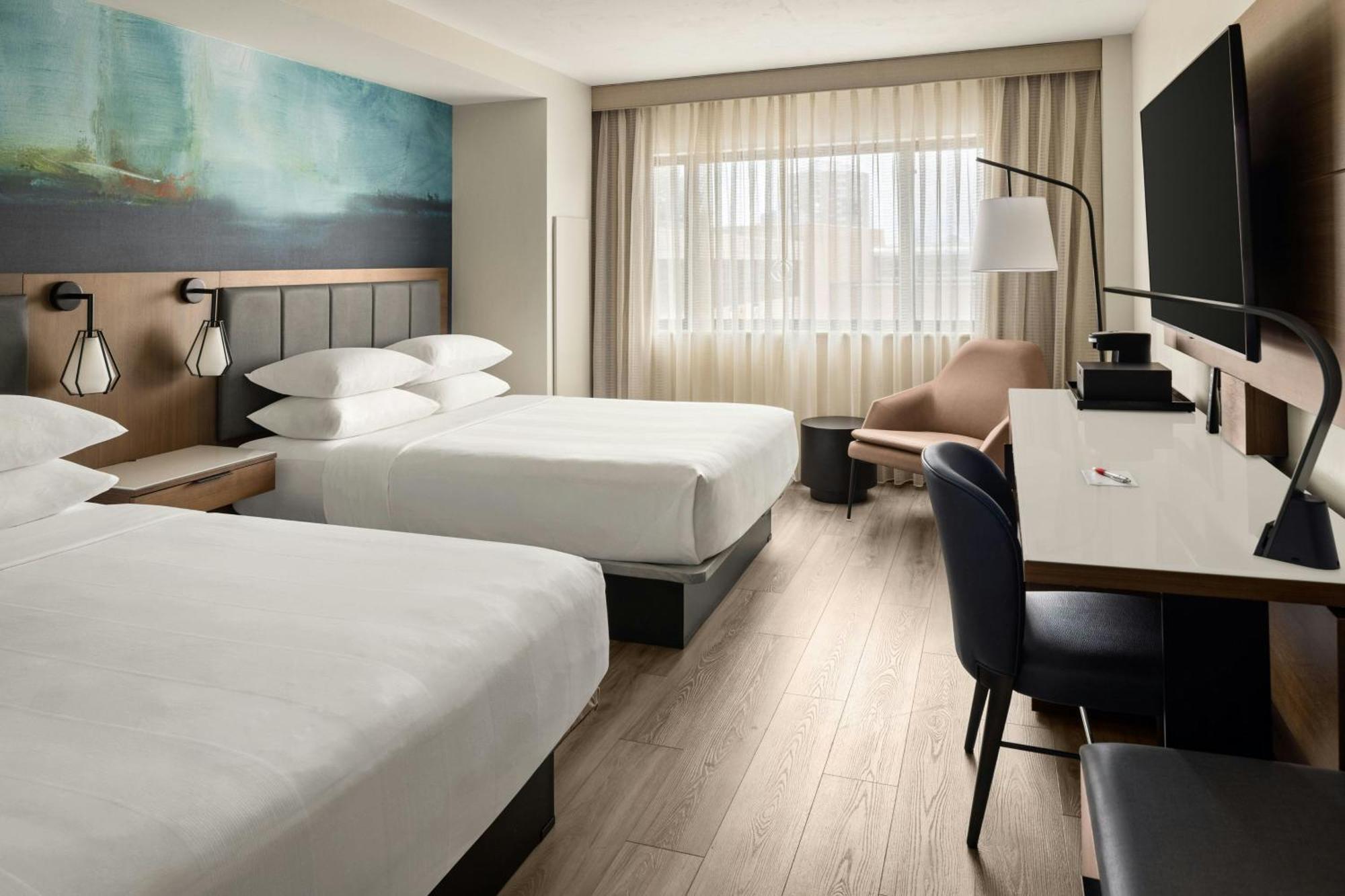 Oshkosh Marriott Waterfront Hotel & Convention Center Ngoại thất bức ảnh